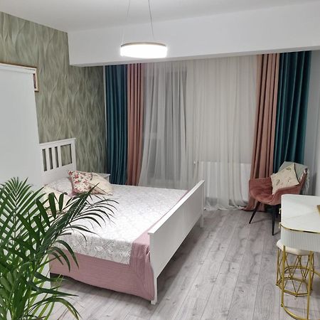 One Residence Popesti-Leordeni 外观 照片